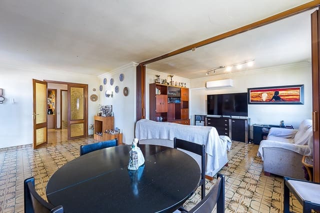 4 bedroom Penthouse for sale in Palma de Mallorca - € 550,000 (Ref: 9373627)