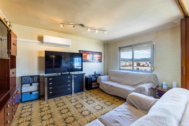 4 bedroom Penthouse for sale in Palma de Mallorca - € 550,000 (Ref: 9373627)