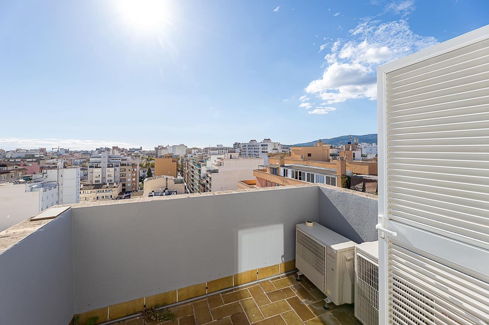 4 bedroom Penthouse for sale in Palma de Mallorca - € 550,000 (Ref: 9373627)
