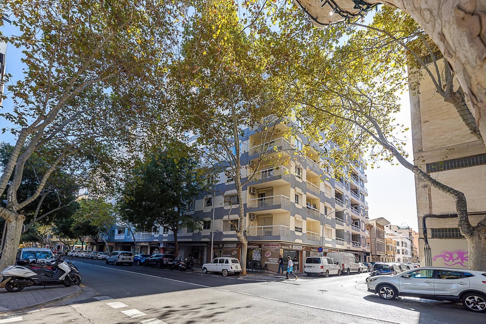 4 bedroom Penthouse for sale in Palma de Mallorca - € 550,000 (Ref: 9373627)