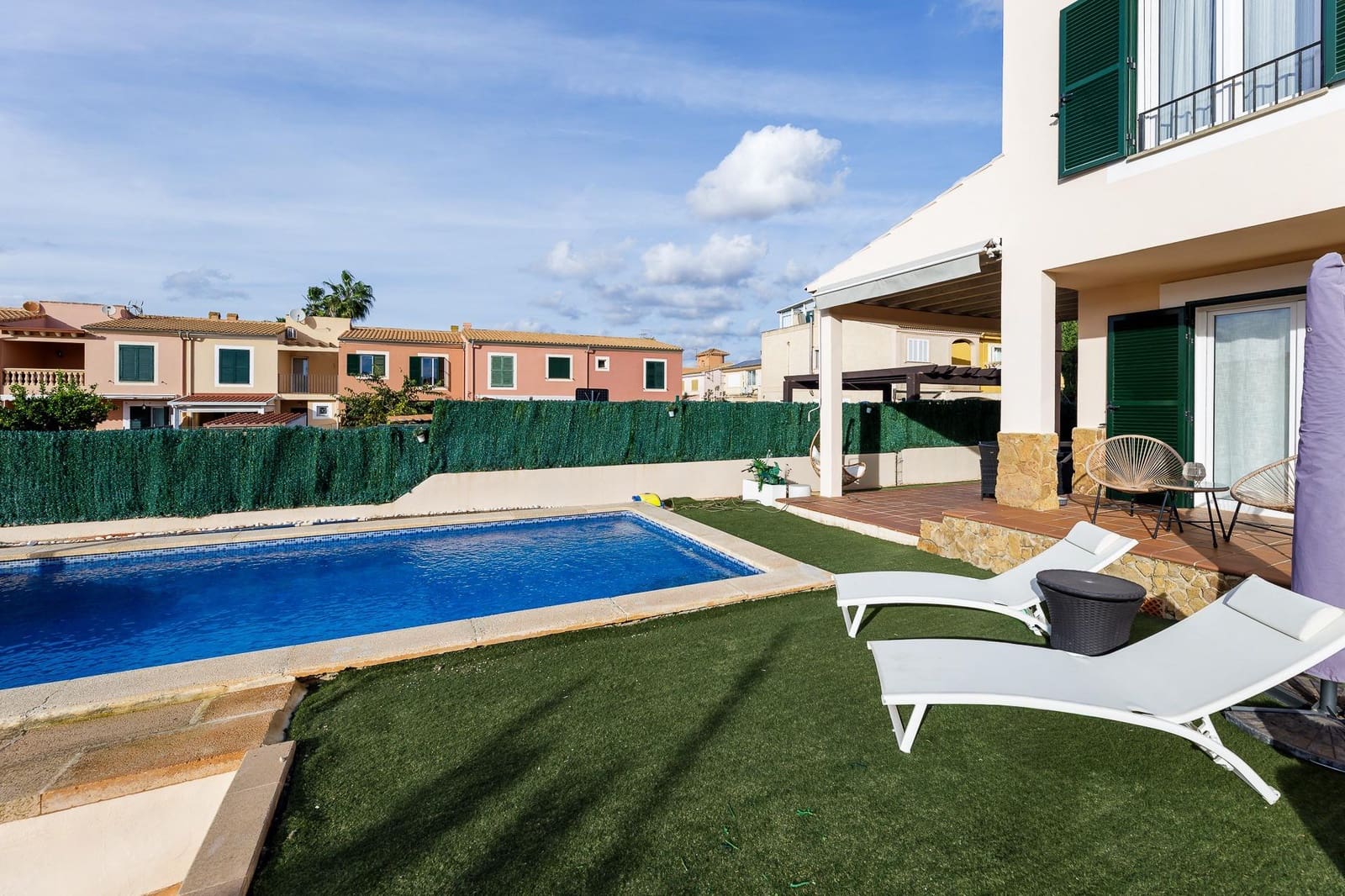 3 slaapkamer Rijtjeshuis te koop in Sa Torre (Llucmajor) met zwembad - € 650.000 (Ref: 9382722)