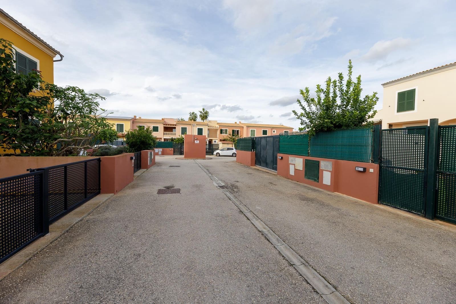 3 slaapkamer Rijtjeshuis te koop in Sa Torre (Llucmajor) met zwembad - € 650.000 (Ref: 9382722)