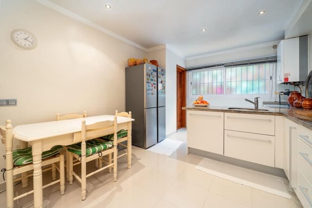 4 soverom Leilighet til salgs i Palma de Mallorca med svømmebasseng - € 1 090 000 (Ref: 9385485)