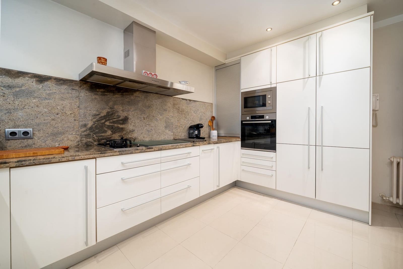 4 Zimmer Apartment zu verkaufen in Palma de Mallorca mit Pool - 1.090.000 € (Ref: 9385485)