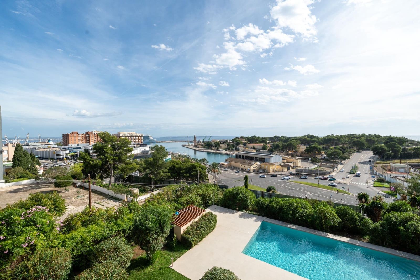 4 Zimmer Apartment zu verkaufen in Palma de Mallorca mit Pool - 1.090.000 € (Ref: 9385485)