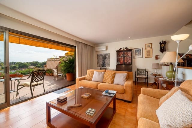 4 quarto Apartamento para venda em Palma de Mallorca com piscina - 1 090 000 € (Ref: 9385485)