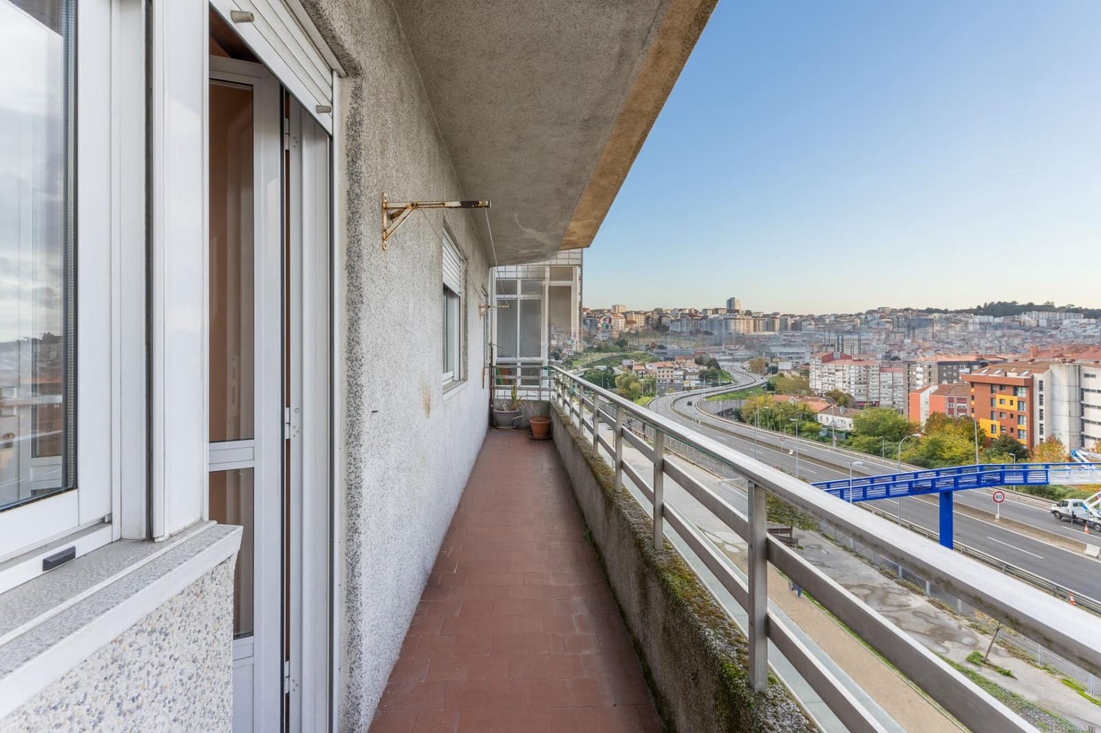 3 sovrum Lägenhet till salu i Vigo - 210 000 € (Ref: 9406613)