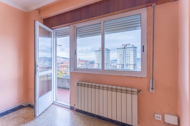 3 sovrum Lägenhet till salu i Vigo - 210 000 € (Ref: 9406613)