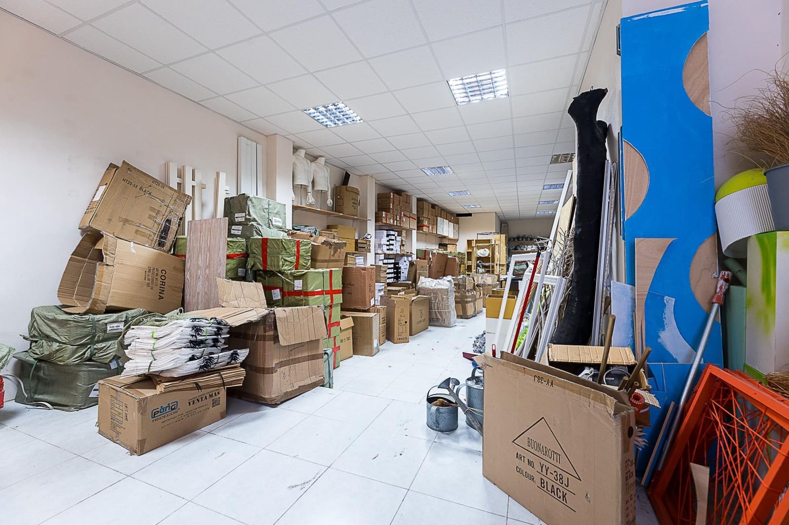 Commercial for sale in Manacor - € 165,000 (Ref: 9419591)