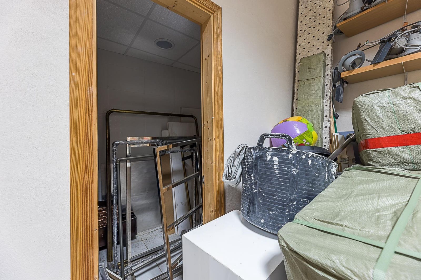 Commercial for sale in Manacor - € 165,000 (Ref: 9419591)