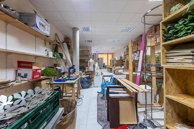 Erhverv til salg i Manacor - € 165.000 (Ref: 9419591)