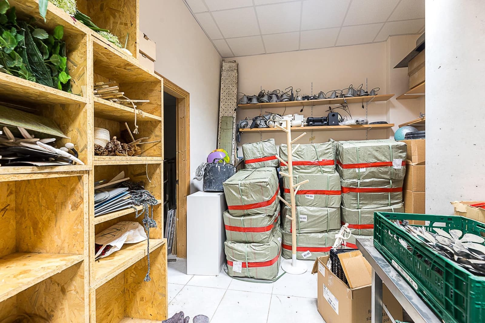 Commercial for sale in Manacor - € 165,000 (Ref: 9419591)