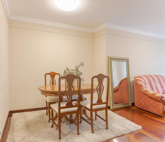 1 soverom Leilighet til leie i Vigo - € 1 000 (Ref: 9474295)