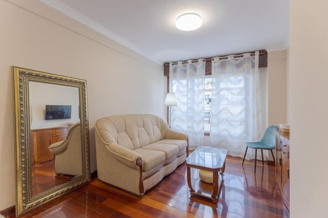 1 soveværelse Lejlighed til leje i Vigo - € 850 (Ref: 9481287)
