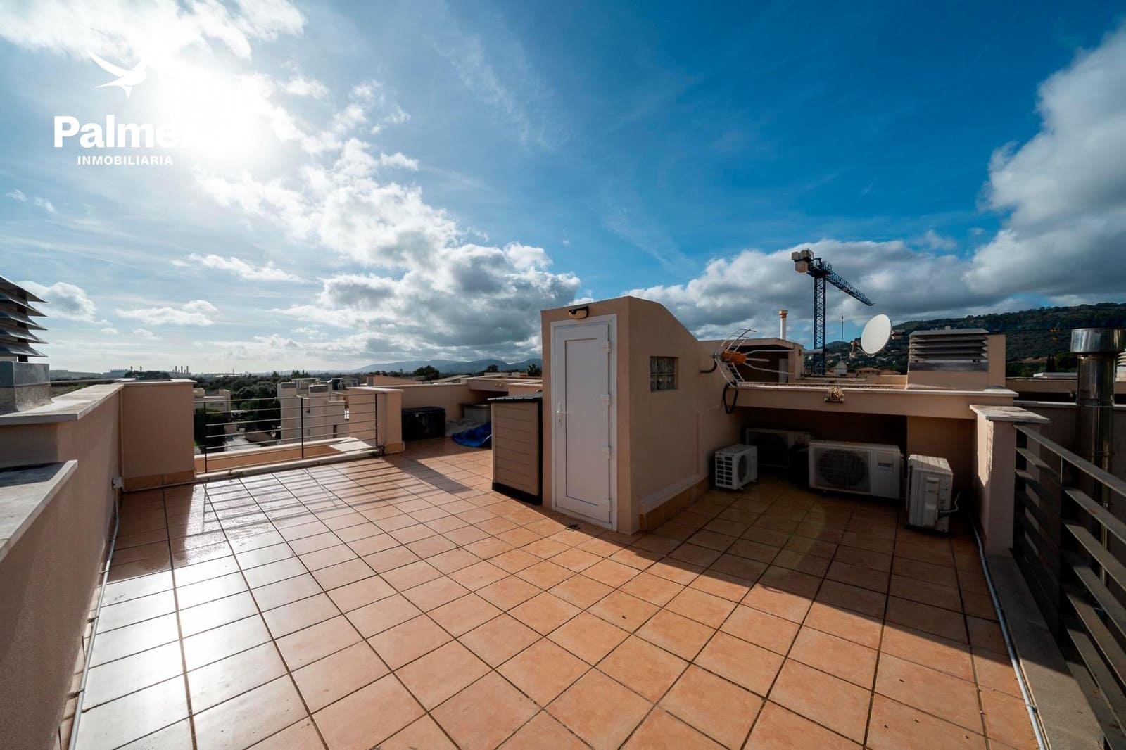 3 sypialnia Dom szeregowy do wynajęcia w Bunyola z basenem garażem - 2 850 € (Ref: 9557967)