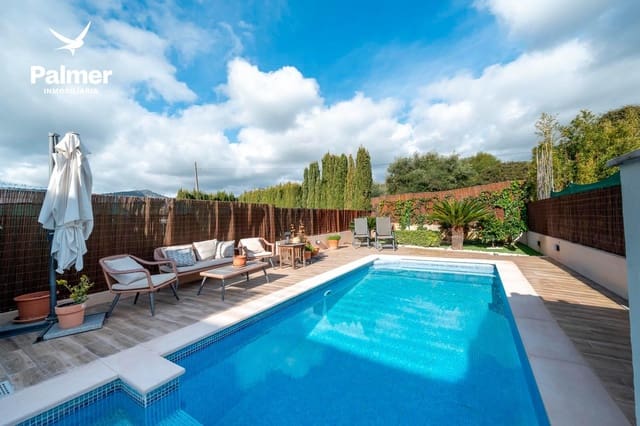 3 sovrum Radhus att hyra i Bunyola med pool garage - 2 850 € (Ref: 9557967)