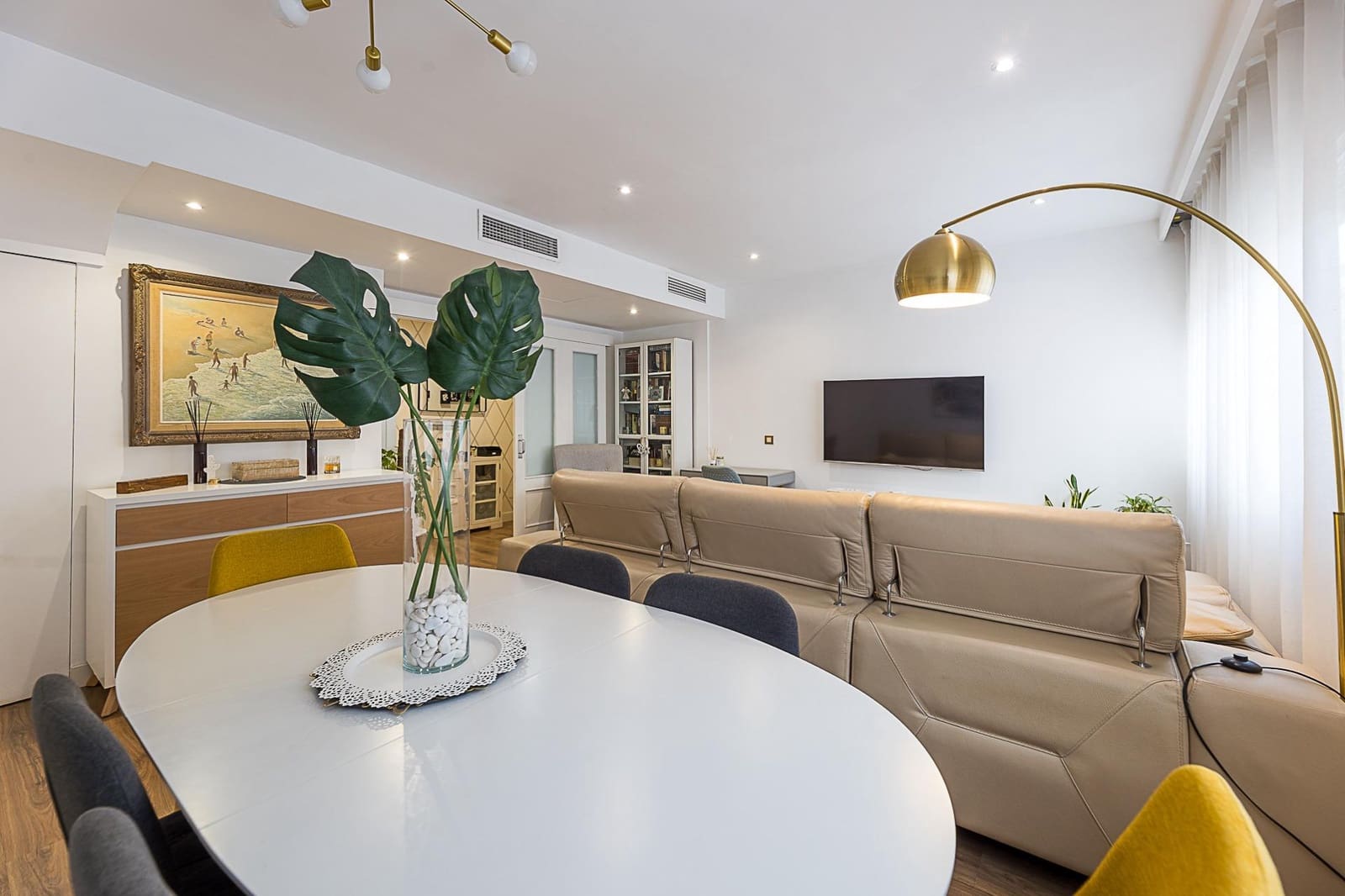 3 bedroom Apartment for sale in Palma de Mallorca - € 840,000 (Ref: 9583055)