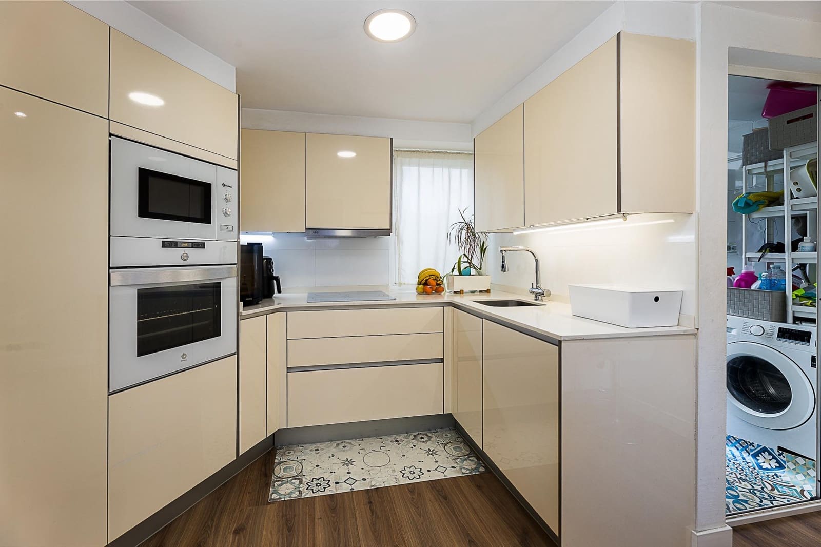 3 bedroom Apartment for sale in Palma de Mallorca with garage - € 650,000 (Ref: 9583055)