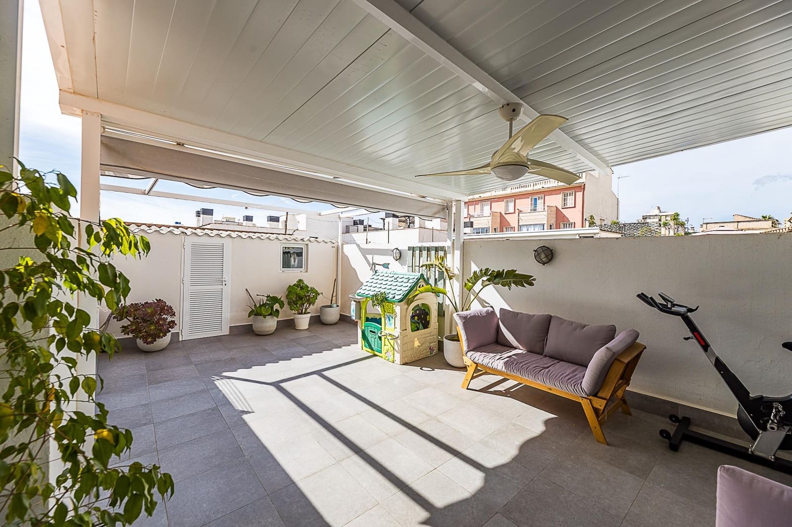 3 soveværelse Lejlighed til salg i Palma de Mallorca med garage - € 578.000 (Ref: 9619482)