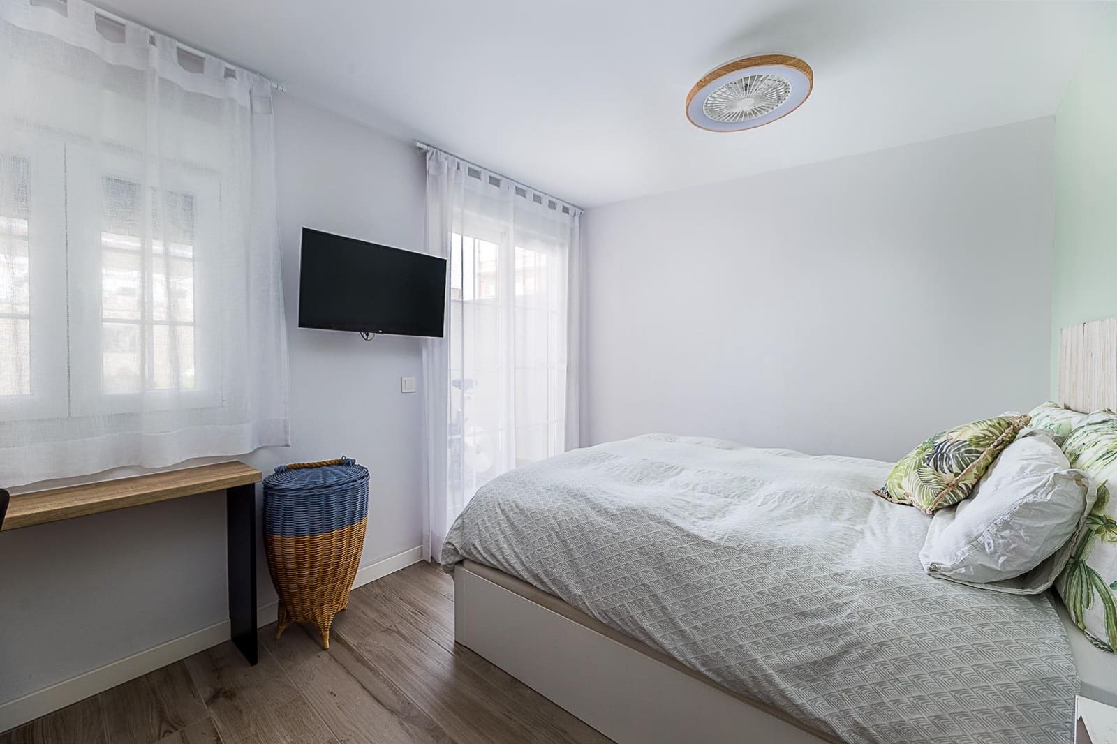 3 bedroom Flat for sale in Palma de Mallorca - € 556,000 (Ref: 9619482)