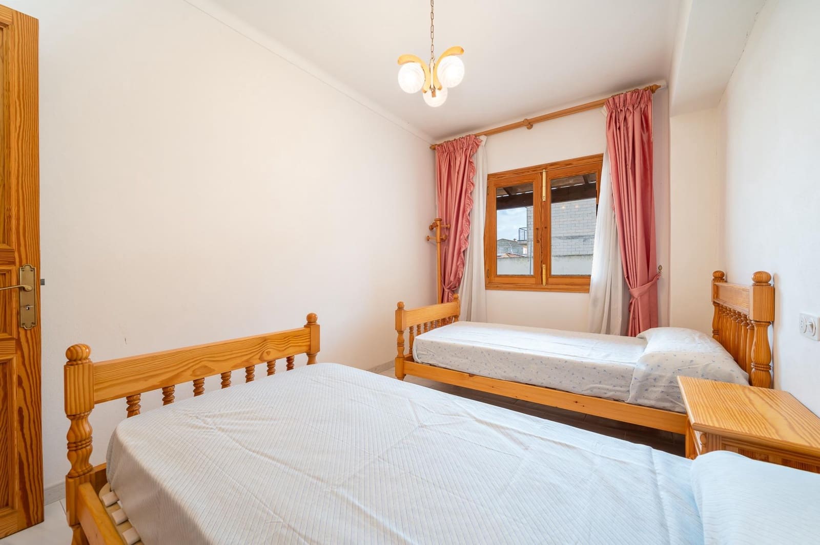 3 quarto Casa em Banda para venda em Petra com garagem - 560 000 € (Ref: 9637775)