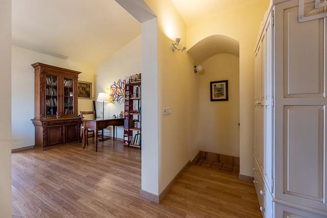 4 bedroom Apartment for sale in Llucmajor with pool garage - € 849,000 (Ref: 9648372)