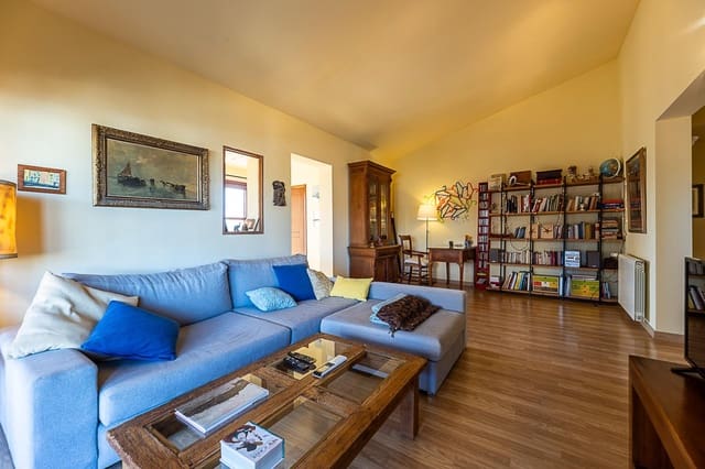 4 bedroom Apartment for sale in Llucmajor with pool garage - € 849,000 (Ref: 9648372)