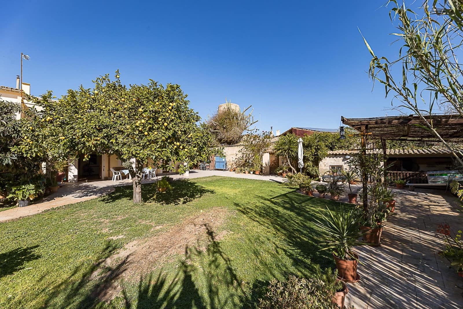 4 bedroom Apartment for sale in Llucmajor with pool garage - € 849,000 (Ref: 9648372)