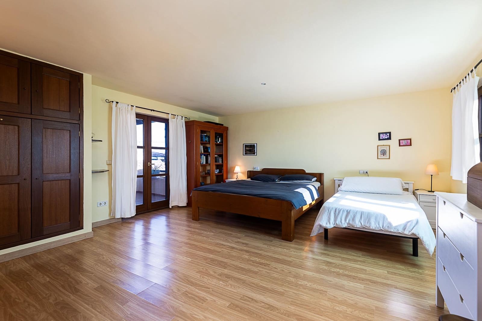 4 bedroom Apartment for sale in Llucmajor with garage - € 849,000 (Ref: 9648372)