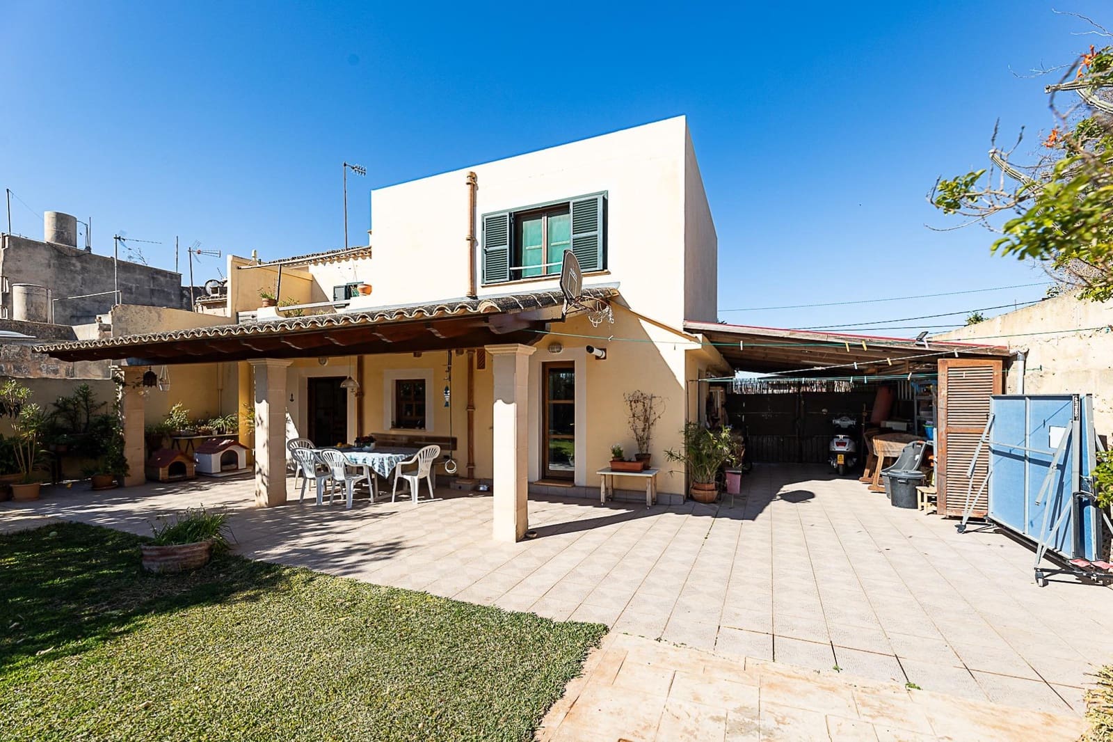 4 bedroom Apartment for sale in Llucmajor with garage - € 849,000 (Ref: 9648372)