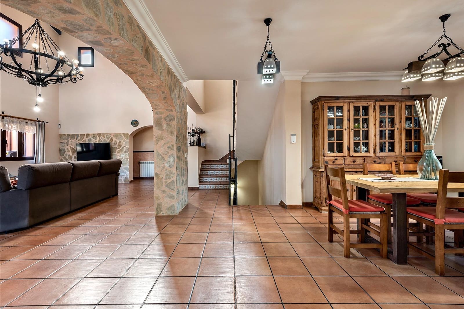 5 soveværelse Finca/Landehus til salg i Sencelles med garage - € 1.350.000 (Ref: 9656269)