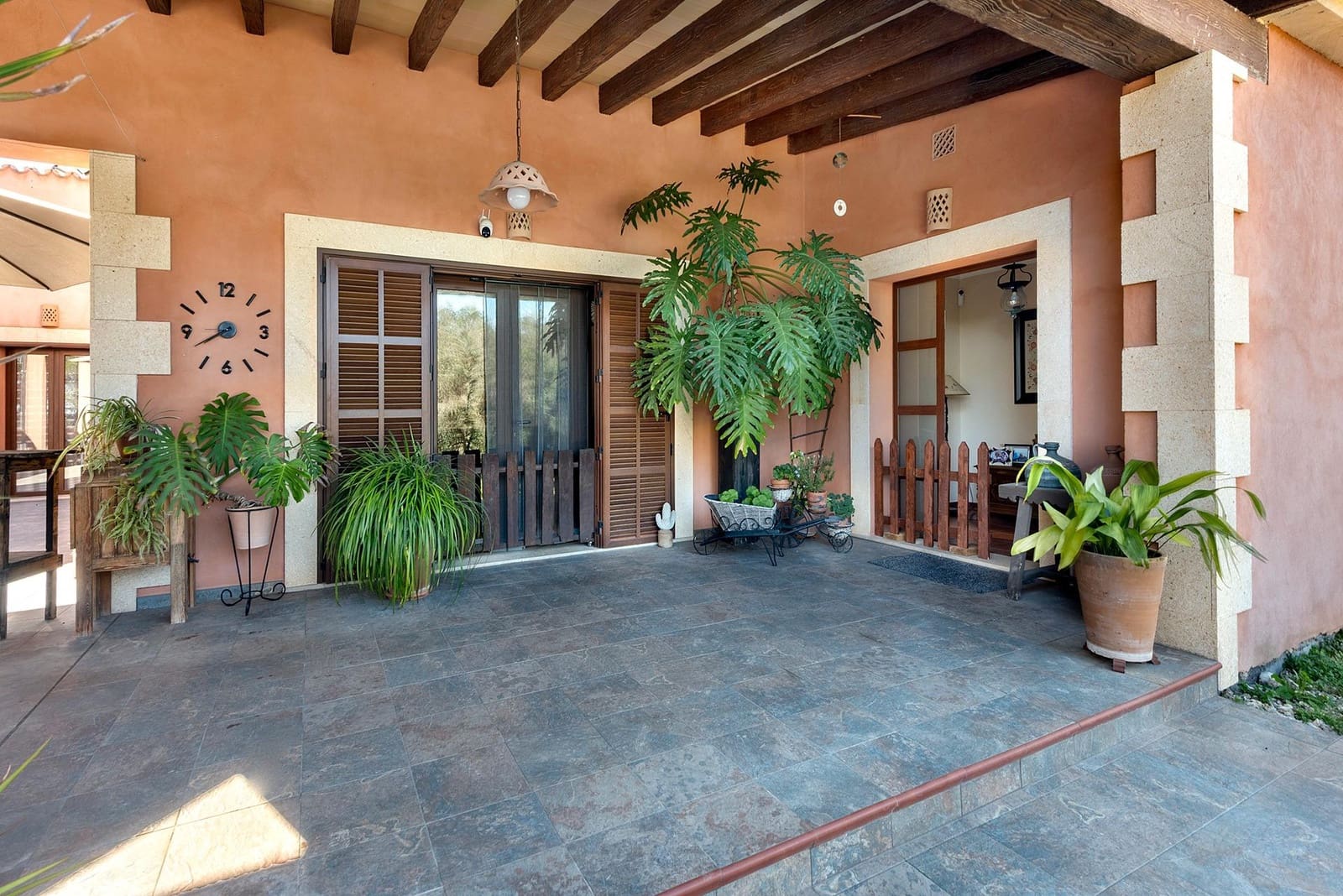 5 soveværelse Finca/Landehus til salg i Sencelles med garage - € 1.350.000 (Ref: 9656269)