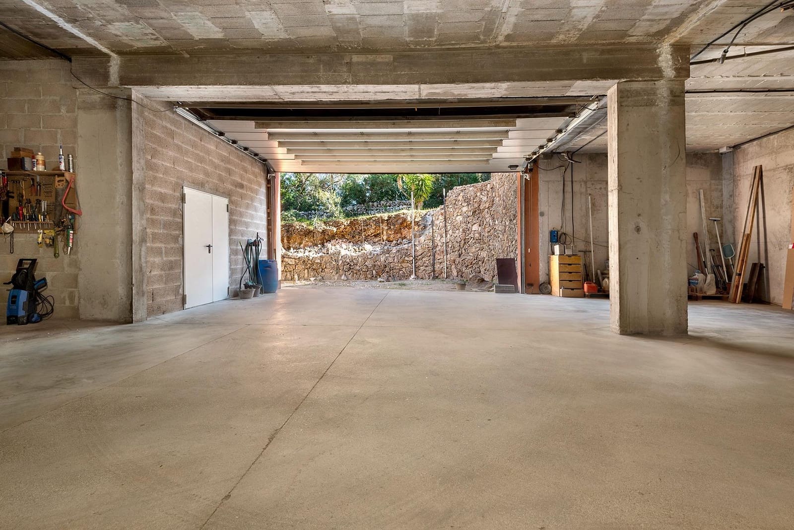 5 soveværelse Finca/Landehus til salg i Sencelles med garage - € 1.350.000 (Ref: 9656269)