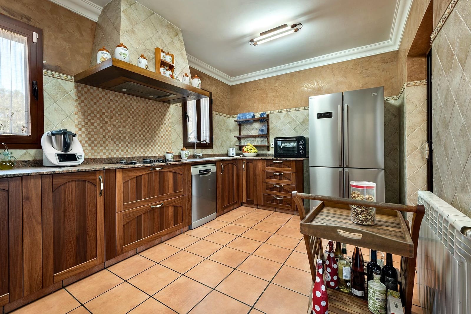 5 bedroom Finca/Country House for sale in Sencelles with garage - € 1,250,000 (Ref: 9656269)