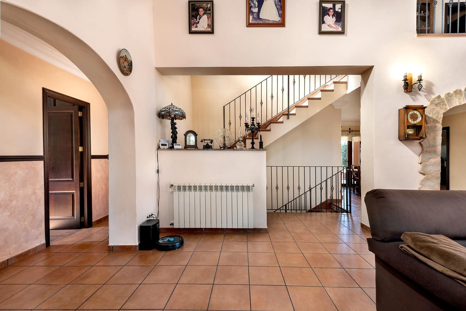 5 bedroom Finca/Country House for sale in Sencelles with garage - € 1,250,000 (Ref: 9656269)