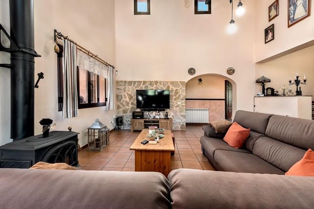 5 slaapkamer Finca/Landhuis te koop in Sencelles met garage - € 1.250.000 (Ref: 9656269)