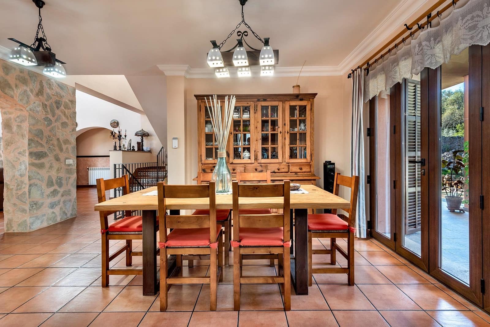 5 bedroom Finca/Country House for sale in Sencelles with garage - € 1,250,000 (Ref: 9656269)