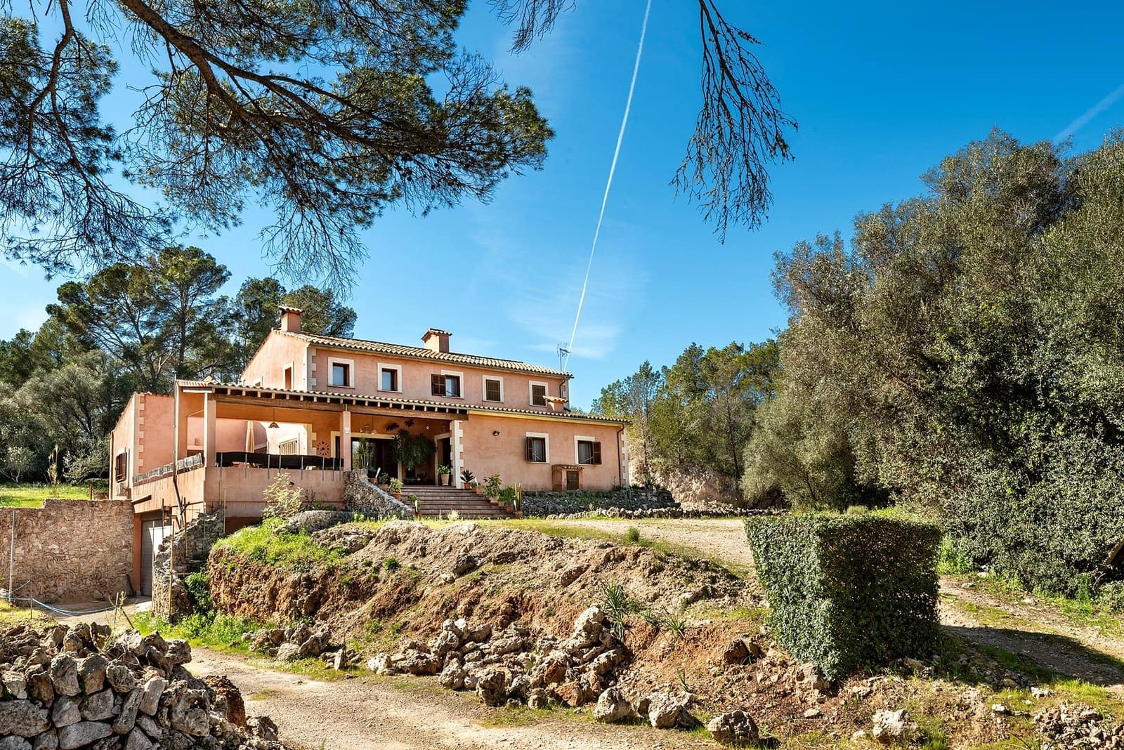 5 bedroom Finca/Country House for sale in Sencelles with garage - € 1,250,000 (Ref: 9656269)