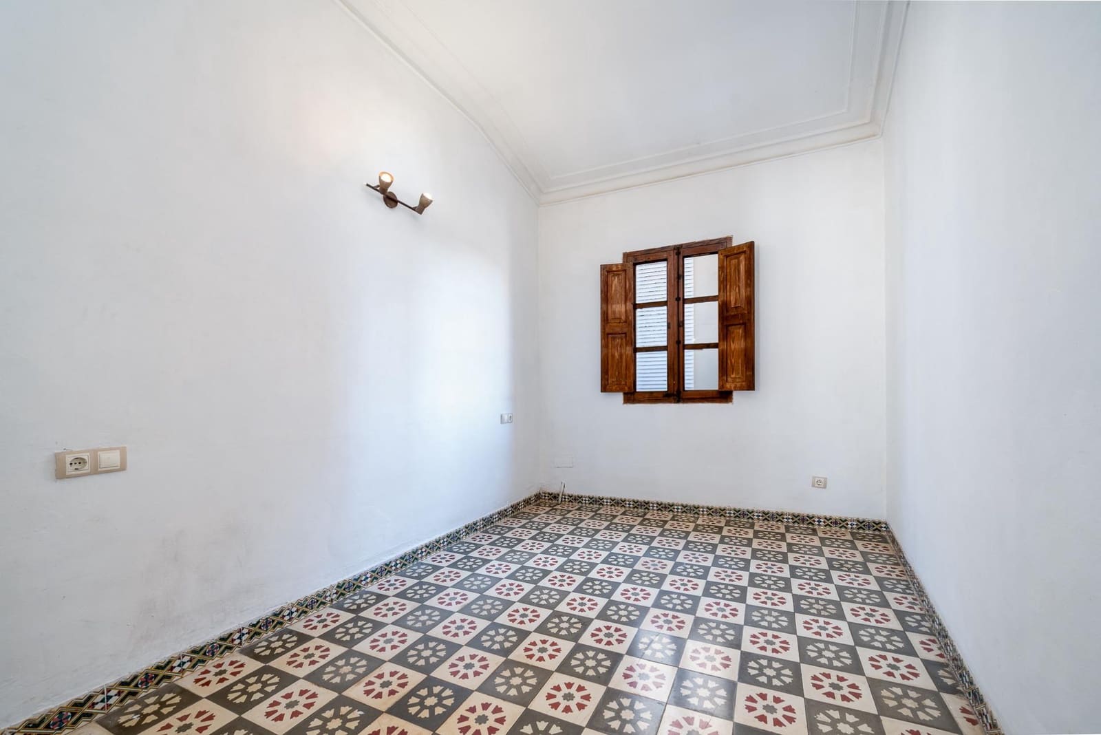 3 makuuhuone Omakotitalo myytävänä paikassa Andratx - 395 000 € (Ref: 9659585)