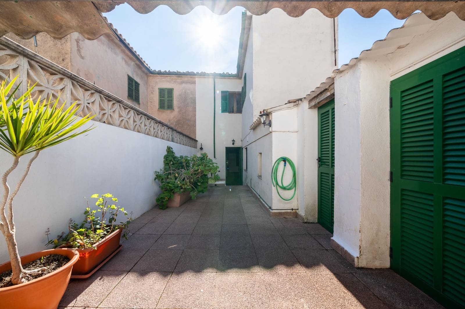 3 makuuhuone Omakotitalo myytävänä paikassa Andratx - 395 000 € (Ref: 9659585)