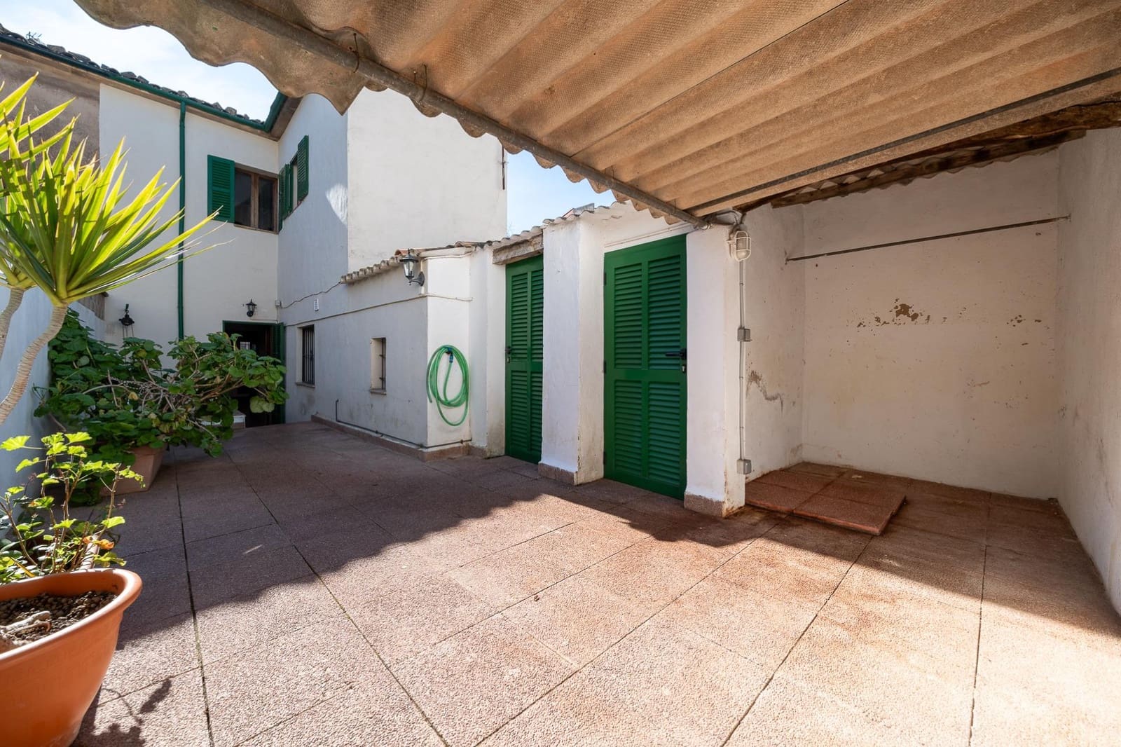 3 makuuhuone Omakotitalo myytävänä paikassa Andratx - 395 000 € (Ref: 9659585)