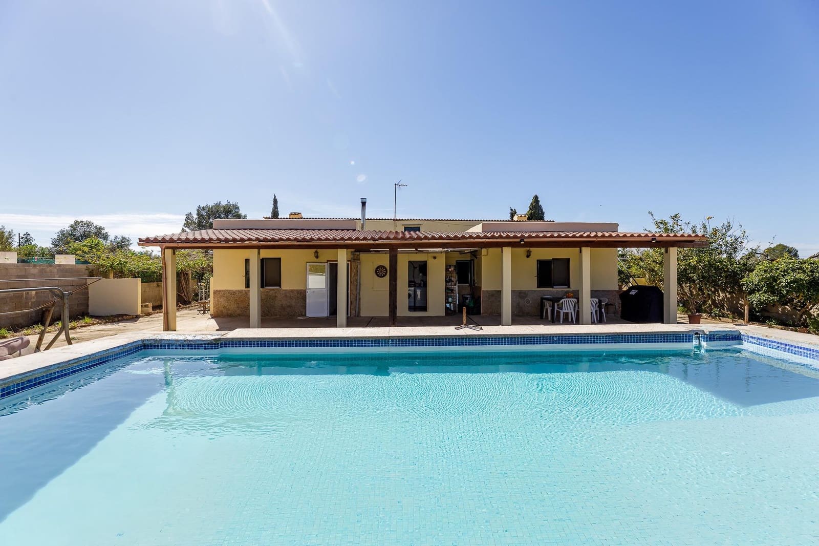 5 bedroom Finca/Country House for sale in Llucmajor with pool - € 630,000 (Ref: 9721883)