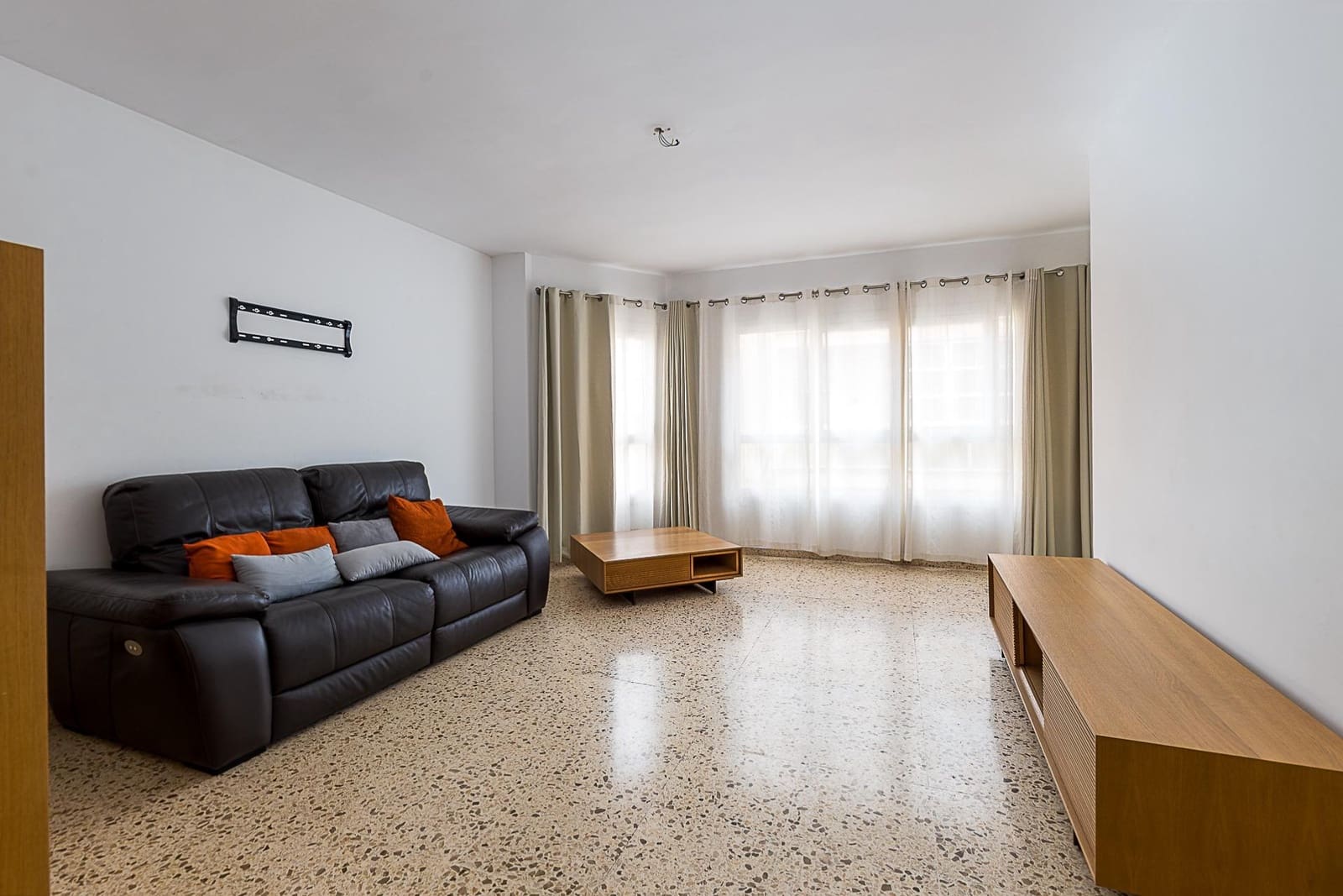 3 Zimmer Wohnung zu verkaufen in Palma de Mallorca mit Garage - 350.000 € (Ref: 9739003)