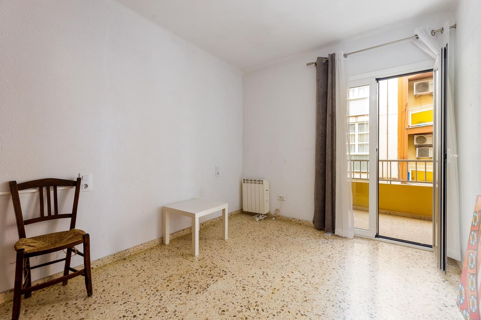 3 Zimmer Wohnung zu verkaufen in Palma de Mallorca mit Garage - 350.000 € (Ref: 9739003)