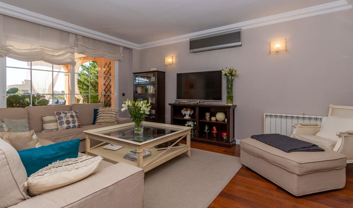 4 bedroom Flat for sale in Puig de Ros with pool garage - € 945,000 (Ref: 9739005)