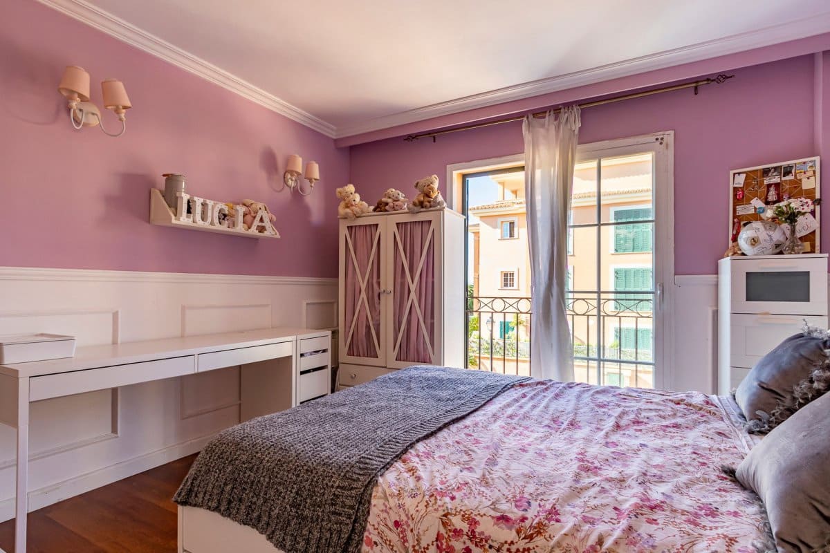 4 bedroom Flat for sale in Puig de Ros with pool garage - € 945,000 (Ref: 9739005)