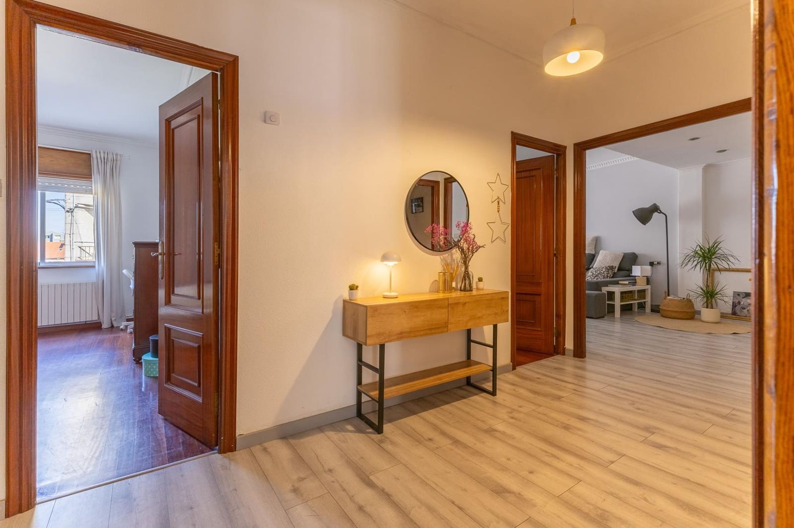 3 soveværelse Byhus til salg i Moana med garage - € 580.000 (Ref: 9755893)