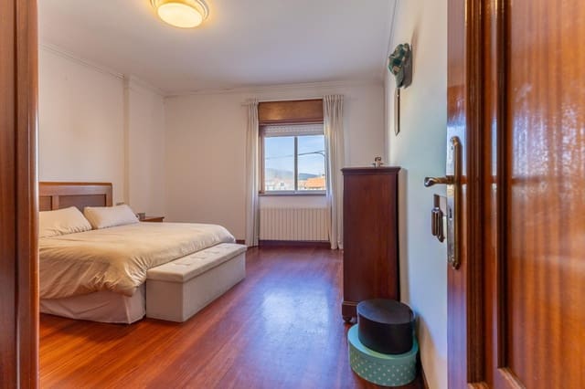 3 soveværelse Byhus til salg i Moaña med garage - € 580.000 (Ref: 9755893)