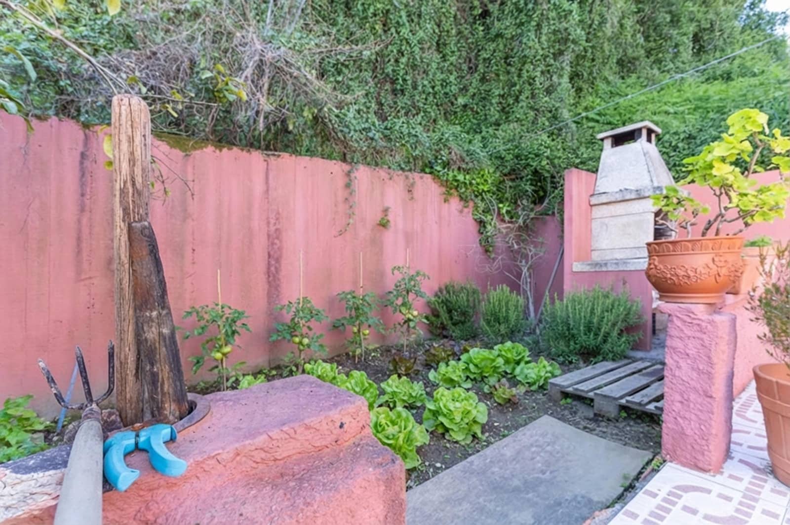 3 soveværelse Byhus til salg i Moana med garage - € 580.000 (Ref: 9755893)