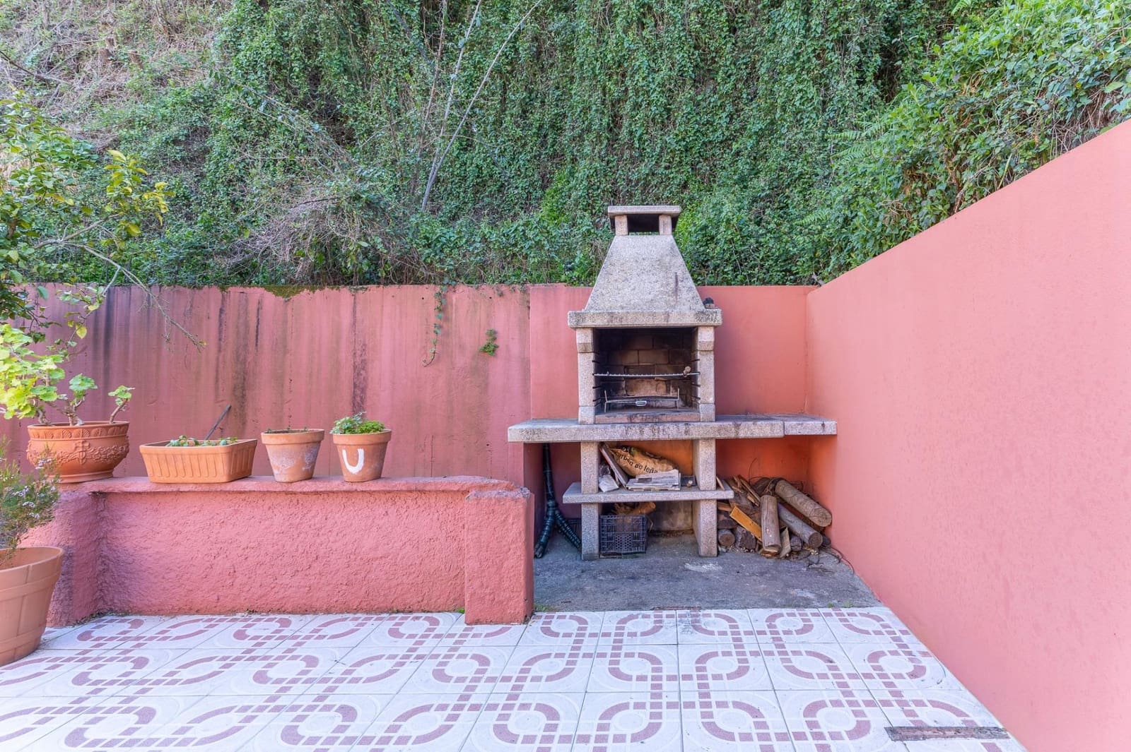 3 soveværelse Byhus til salg i Moana med garage - € 580.000 (Ref: 9755893)